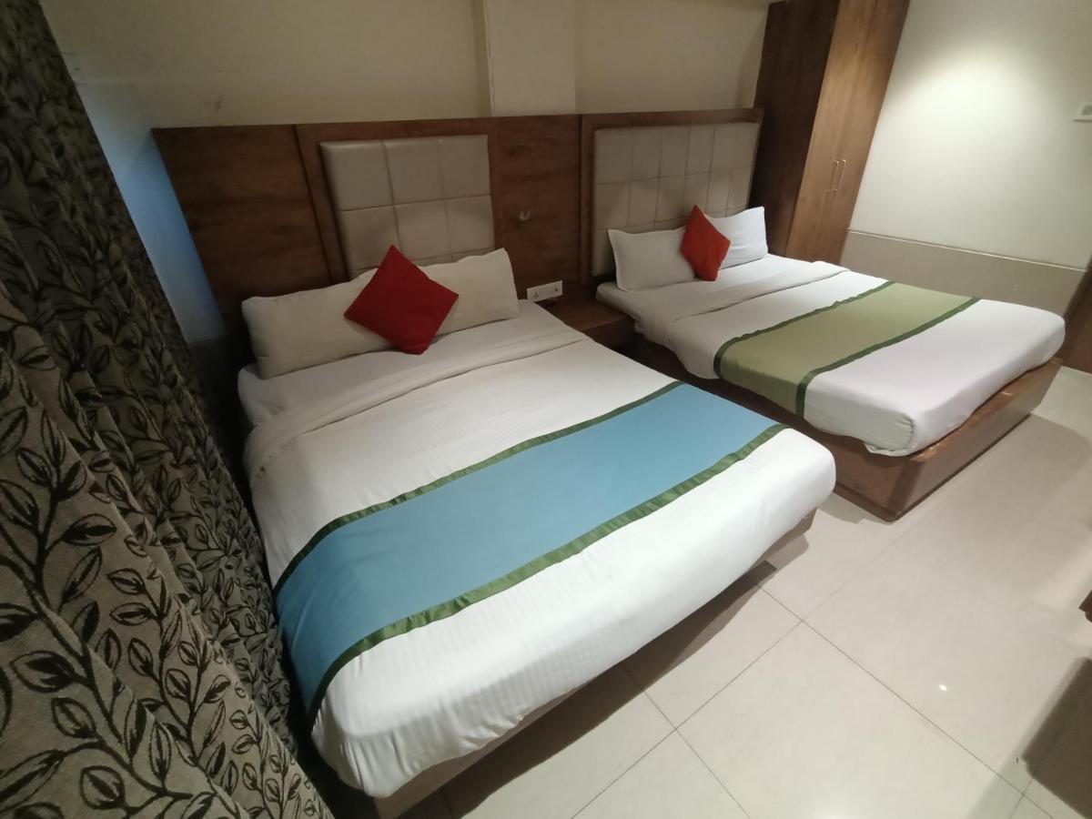 Fabhotel Regal Inn Mumbai Eksteriør bilde