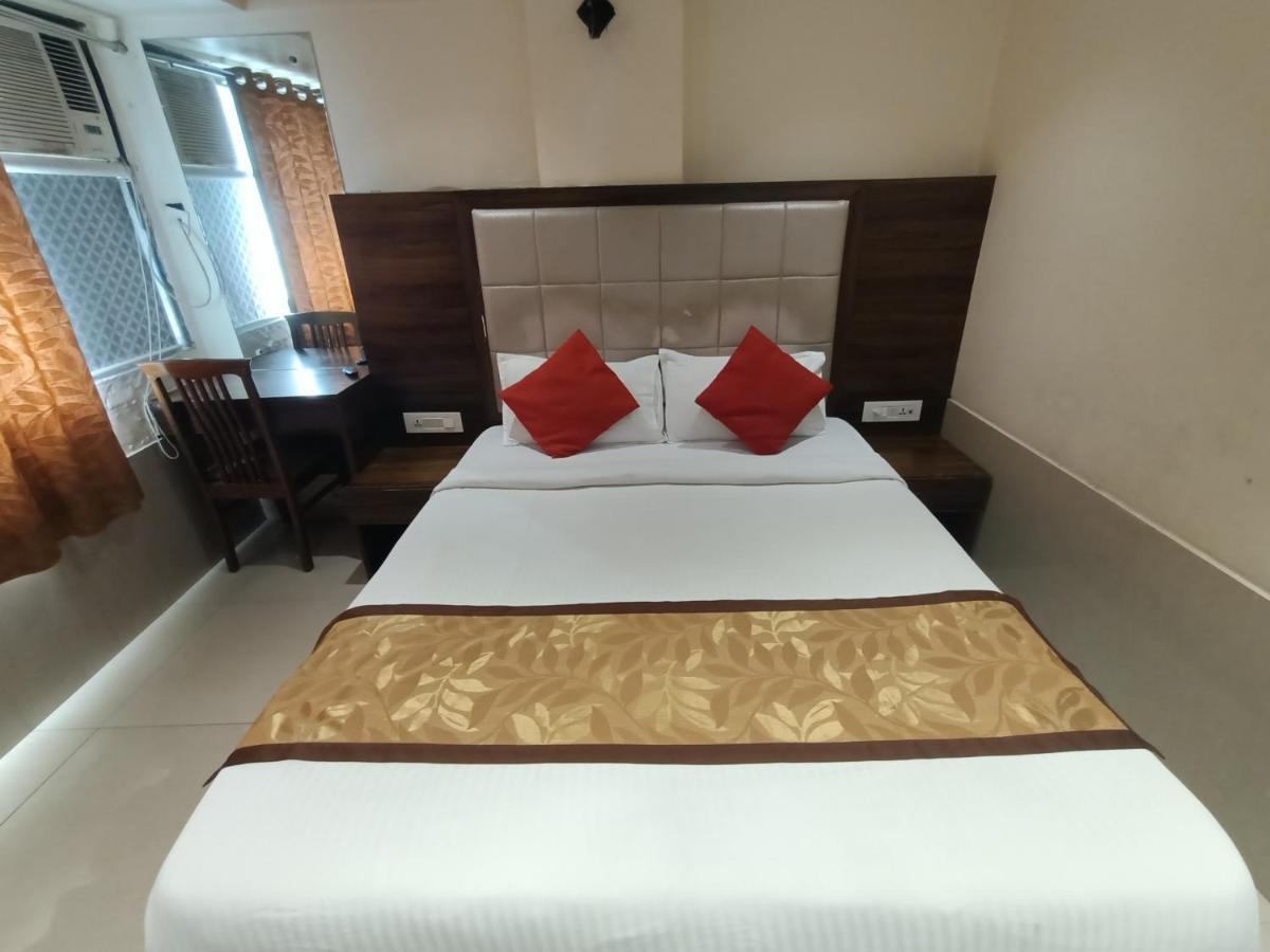Fabhotel Regal Inn Mumbai Eksteriør bilde