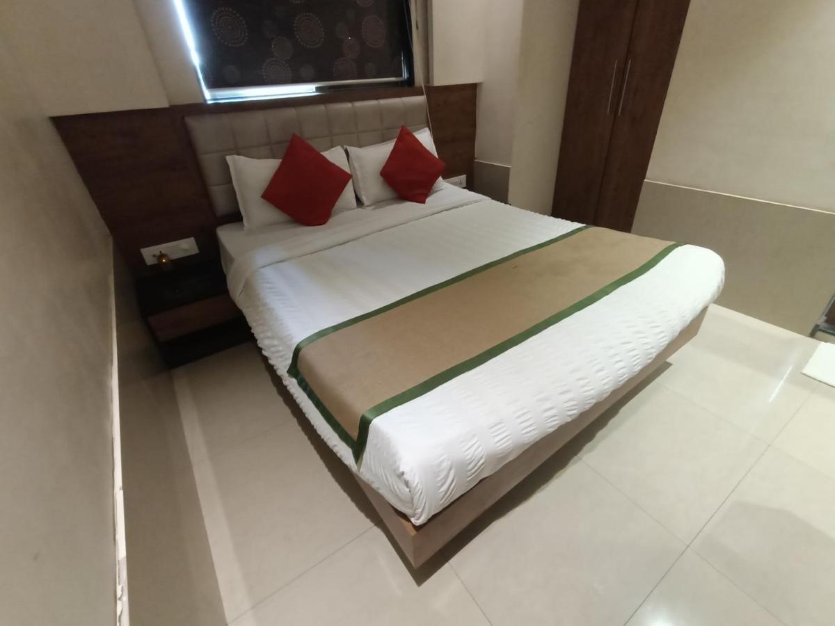 Fabhotel Regal Inn Mumbai Eksteriør bilde