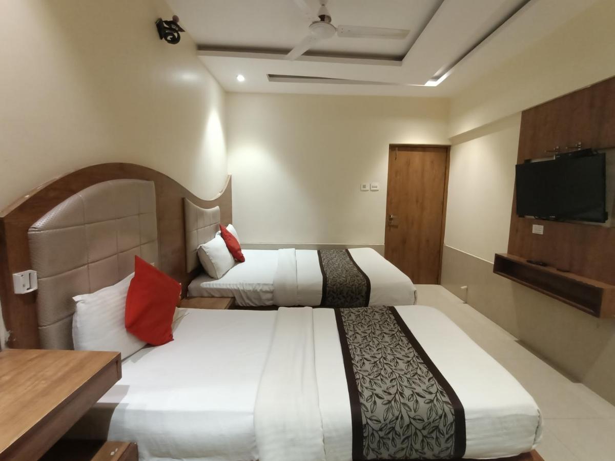 Fabhotel Regal Inn Mumbai Eksteriør bilde