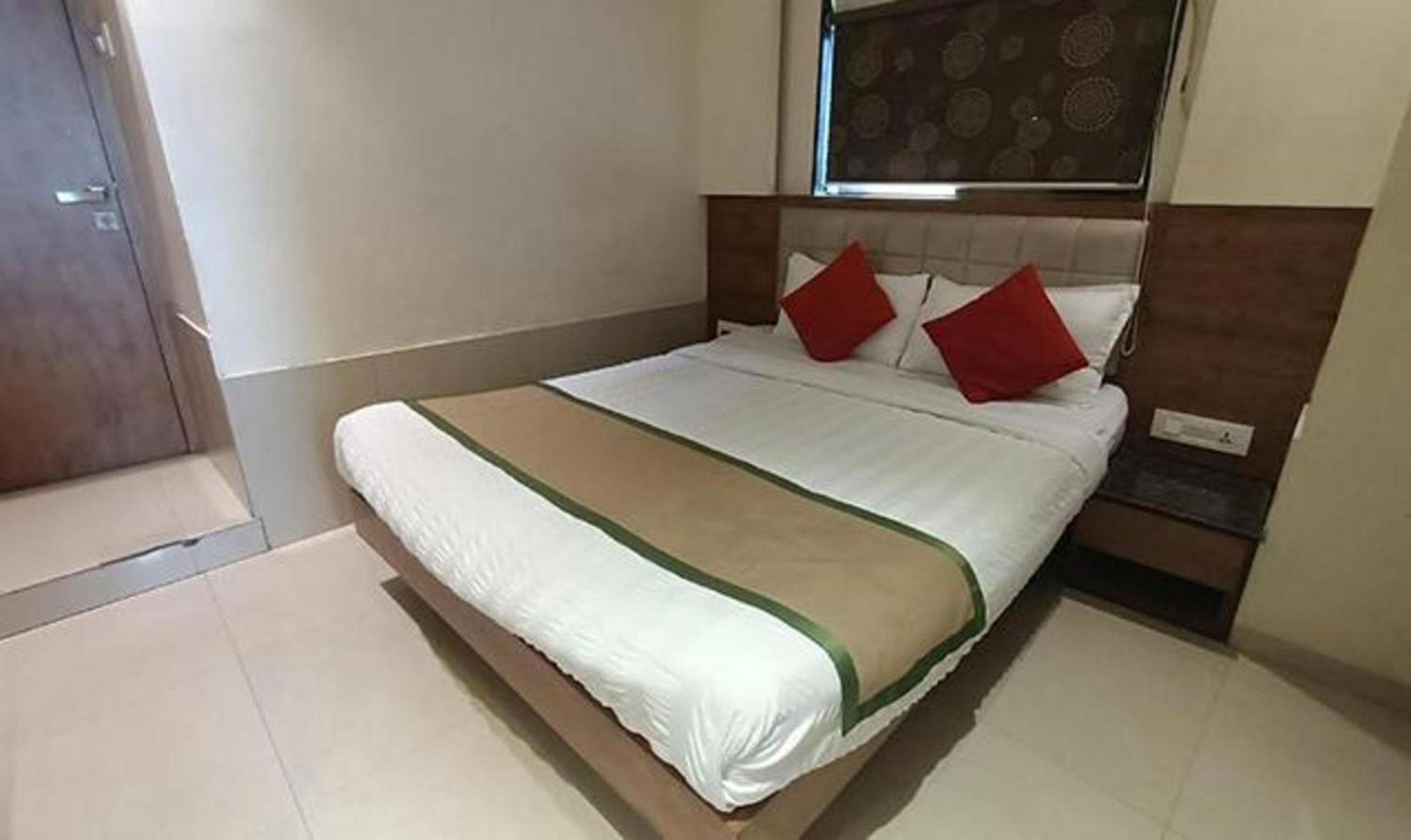 Fabhotel Regal Inn Mumbai Eksteriør bilde