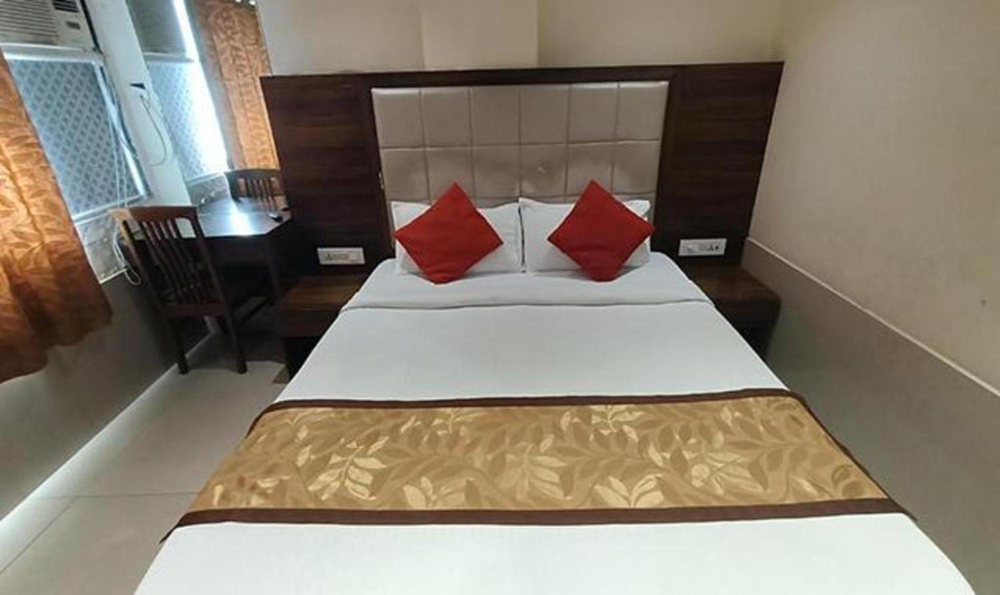 Fabhotel Regal Inn Mumbai Eksteriør bilde