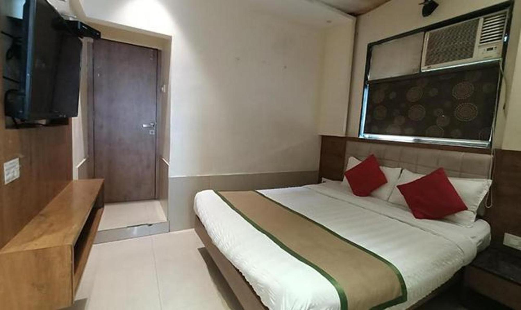 Fabhotel Regal Inn Mumbai Eksteriør bilde